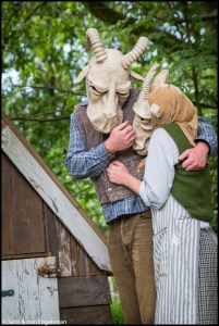 - © Saris & den Engelsman